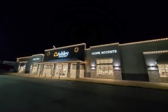 Commercial Christmas light installation-1