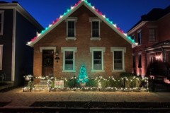 residential Christmas light installation services-3